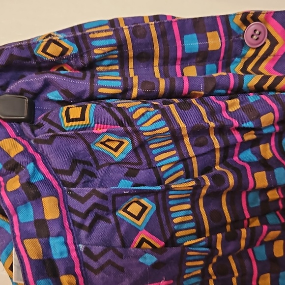 Vintage Purple Midi Skirt - 90s retro patterns with buttons down the side - Picture 8 of 11